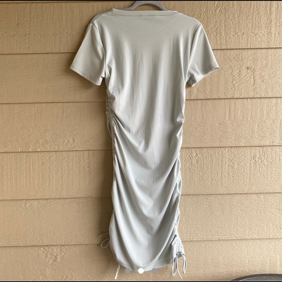 Size Drawstring Solid Dress - Picture 2 of 3